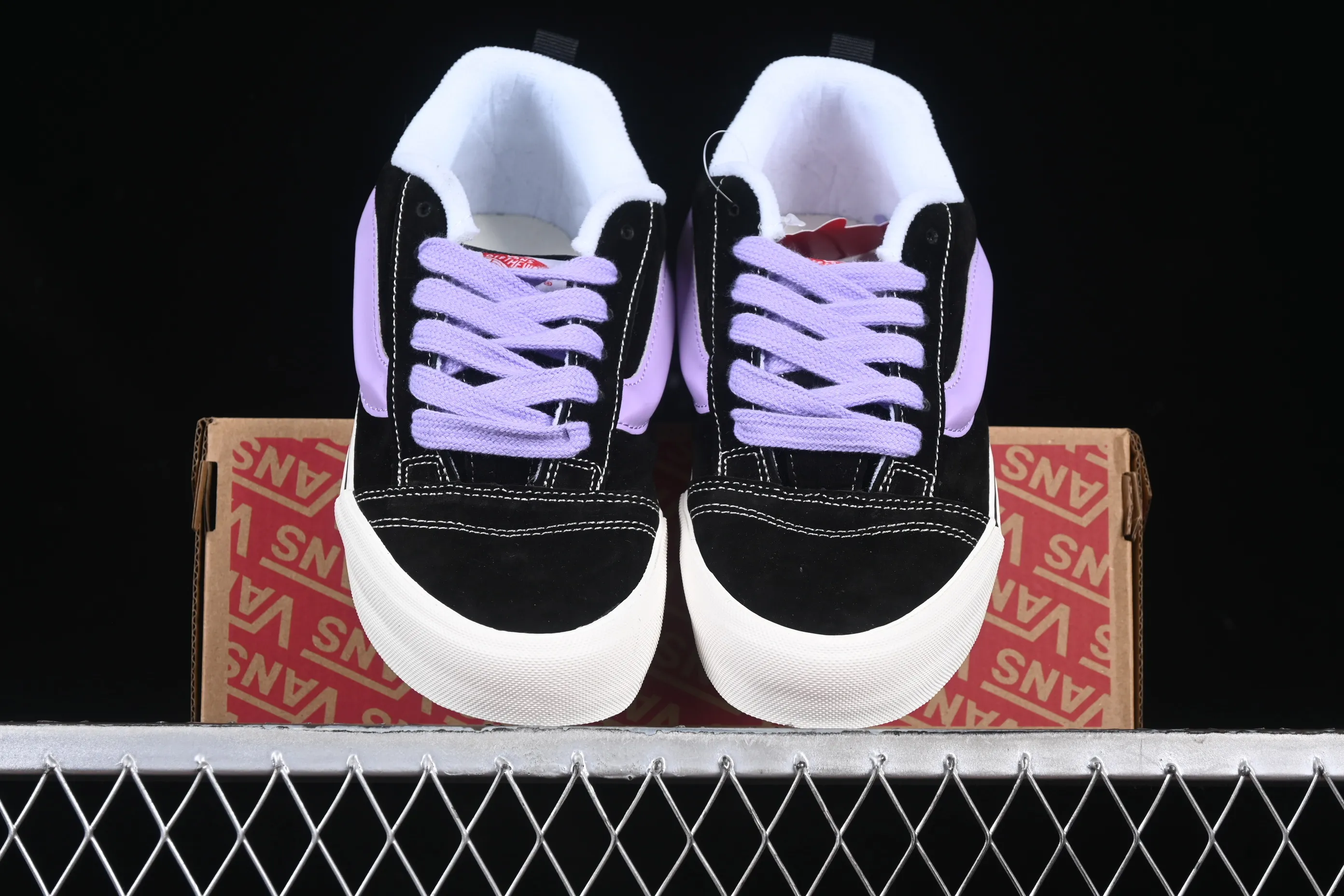 All categories Vans Vans series Vans Low Vans Knu Skool Purple Portuguese love bread shoes Comfortable and fashionable non-slip wear-resistant low-top casual sneakers VN0009QC6BT1